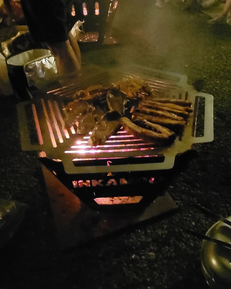 Dinner on the Inkampu braai
