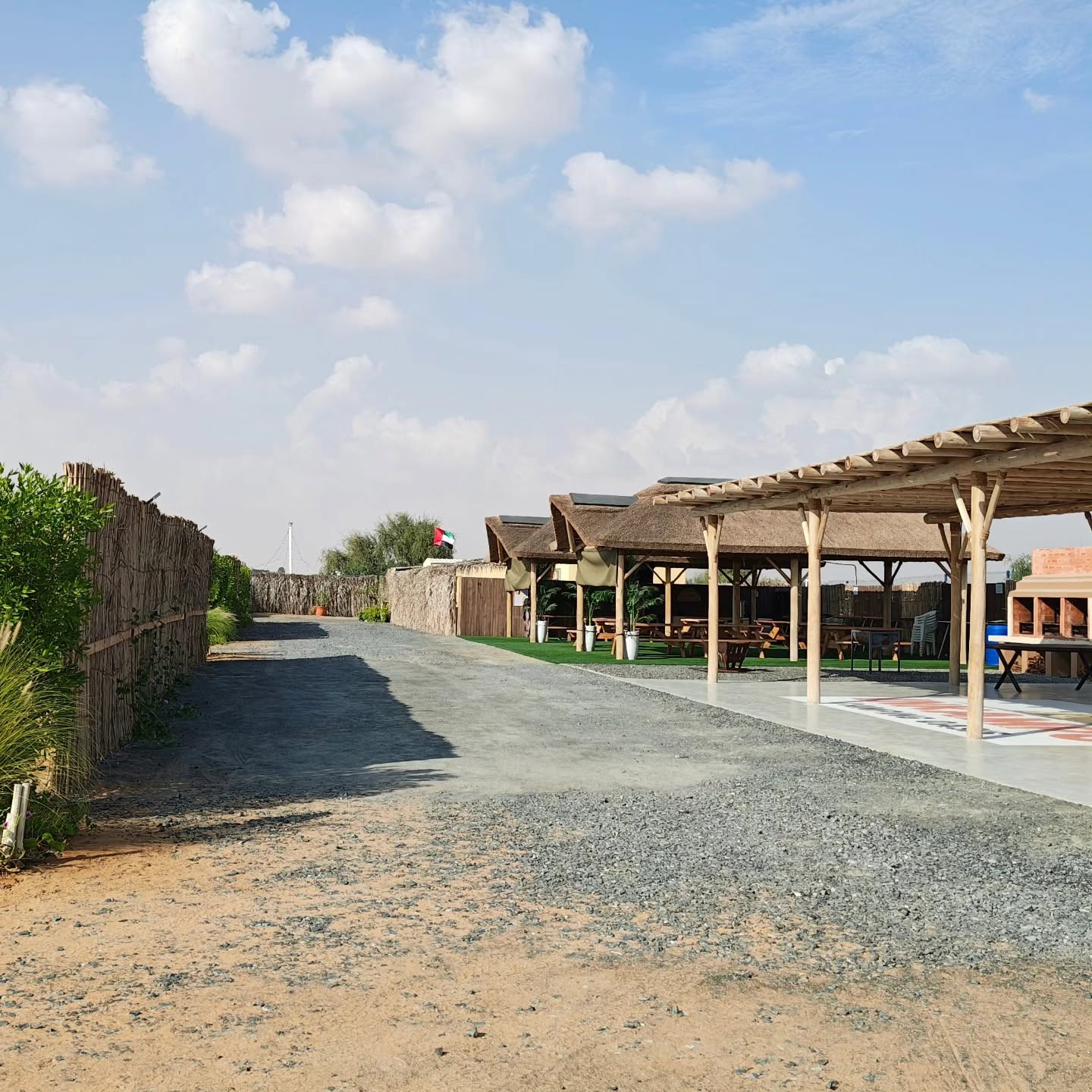 The camp road between campsites